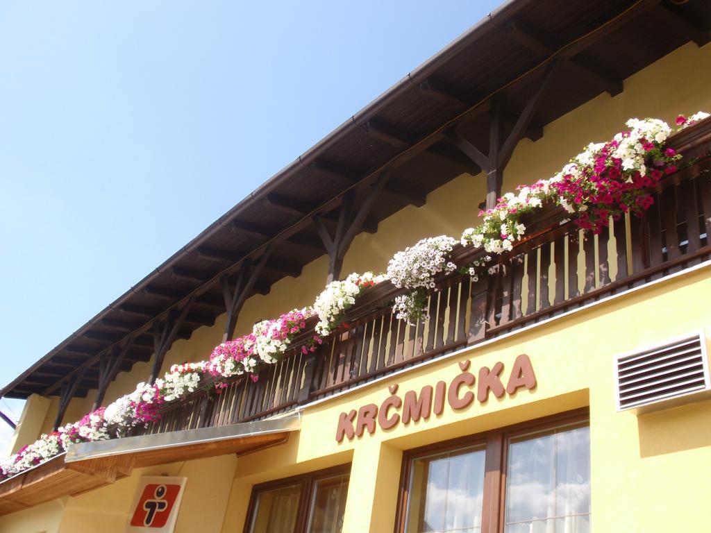 Penzion Vah Liptovska Teplicka Exterior photo